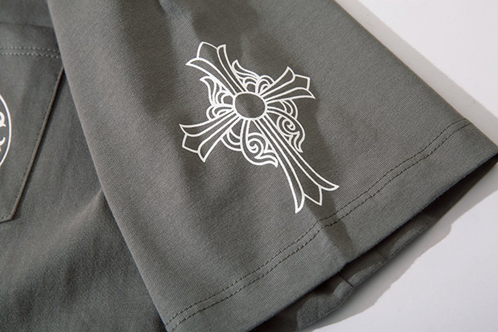 Chrom* Hear* T-shirt